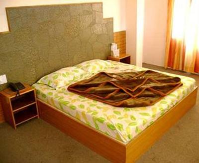 фото отеля Chichoga Holiday Inn