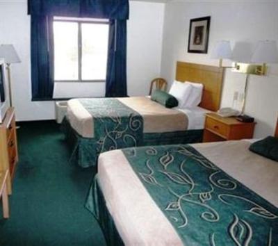 фото отеля Oak Tree Inn Livonia Airline Highway