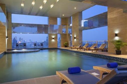 фото отеля Citadines Rasuna Jakarta