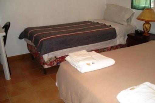 фото отеля Westbay B & B