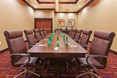 фото отеля Hilton Garden Inn Midland