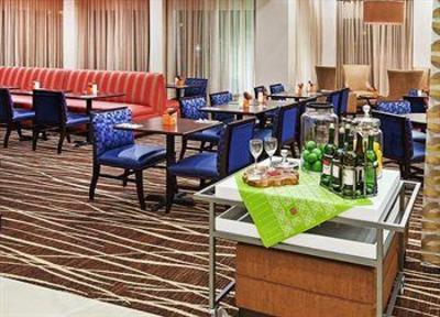 фото отеля Hilton Garden Inn Midland