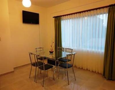 фото отеля Aparthotel Premium Suites Santa Cruz