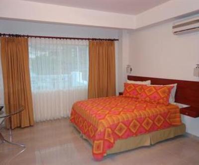фото отеля Aparthotel Premium Suites Santa Cruz