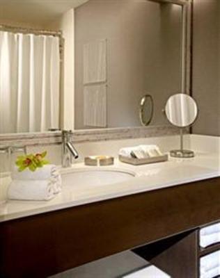 фото отеля Cambridge Suites - Halifax
