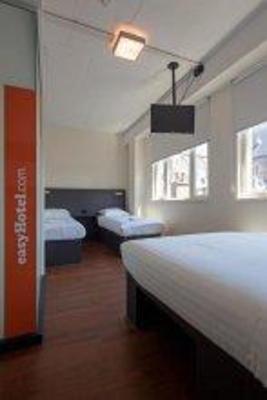 фото отеля easyHotel Den Haag