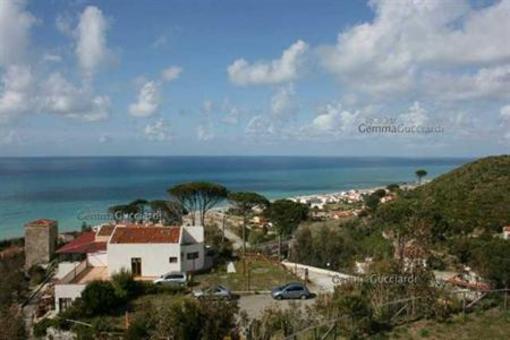 фото отеля Torre di Marmora - Appartamenti Vacanze