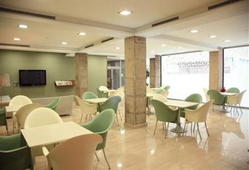фото отеля Apartamentos Turisticos Cesaraugusta