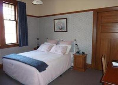 фото отеля Sefton Homestay Bed and Breakfast