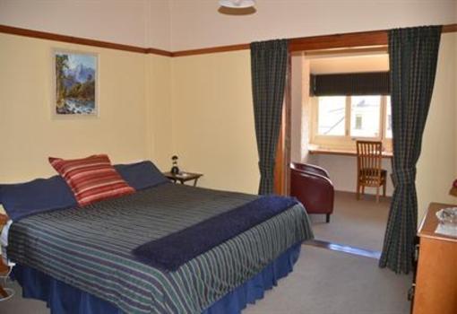 фото отеля Sefton Homestay Bed and Breakfast