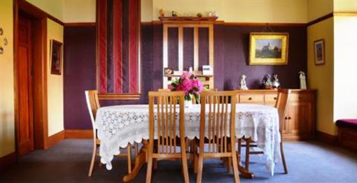 фото отеля Sefton Homestay Bed and Breakfast