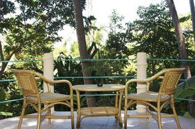 фото отеля Ylang Ylang Beach Resort