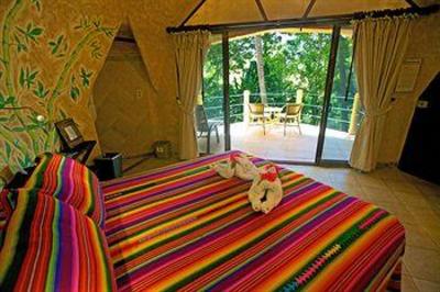 фото отеля Ylang Ylang Beach Resort