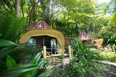 фото отеля Ylang Ylang Beach Resort
