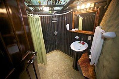 фото отеля Ylang Ylang Beach Resort