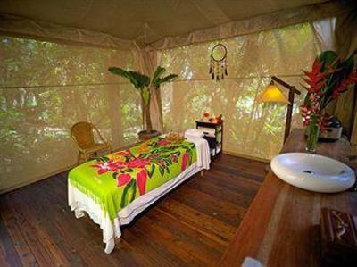 фото отеля Ylang Ylang Beach Resort