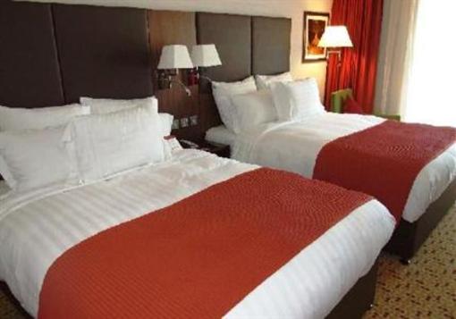 фото отеля Lingfield Park Marriott Hotel and Country Club