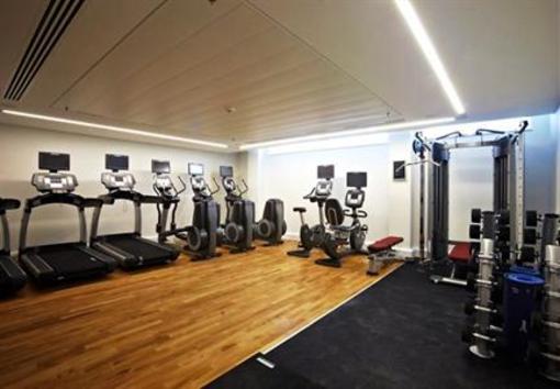 фото отеля Lingfield Park Marriott Hotel and Country Club