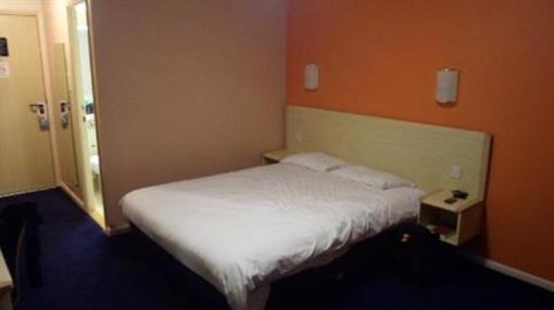 фото отеля Travelodge Dunstable Hockliffe