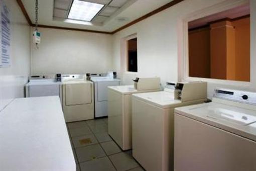 фото отеля Apartotel & Suites Villas del Rio