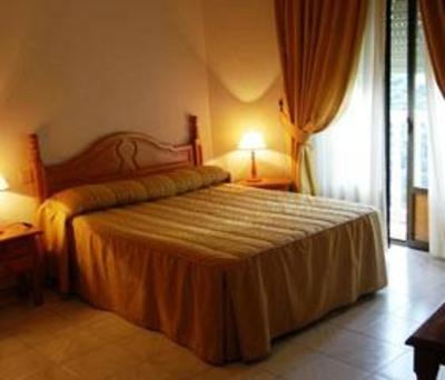 фото отеля Hostal El Cerro Pedro Bernardo