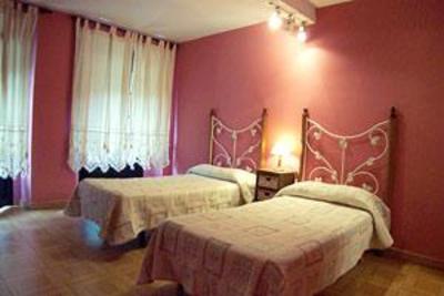 фото отеля Los Acebos Cardes Hotel Cangas de Onis