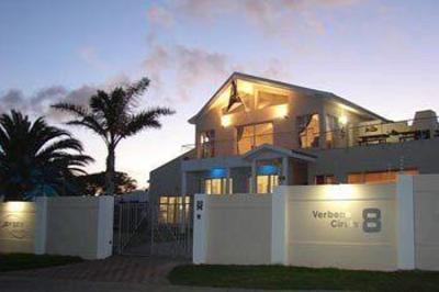 фото отеля JayBay House Guest House Jeffreys Bay