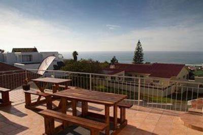 фото отеля JayBay House Guest House Jeffreys Bay