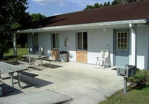 фото отеля Lake View Motel Crescent City (Florida)