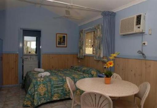 фото отеля Lake Monduran Holiday Park