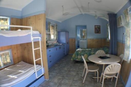 фото отеля Lake Monduran Holiday Park
