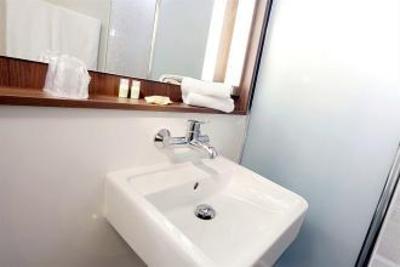 фото отеля Campanile Hotel Dreux