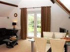 фото отеля Southover Beach Apartments