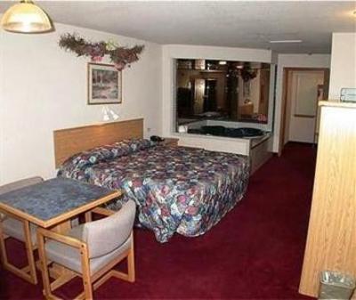 фото отеля Travelodge Hotel Sunbury M3 London