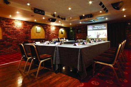 фото отеля Best Western Guide Post Hotel Bradford