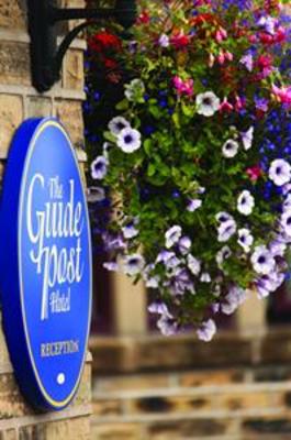 фото отеля Best Western Guide Post Hotel Bradford