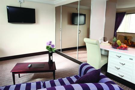 фото отеля Best Western Guide Post Hotel Bradford