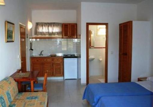фото отеля Apartamentos Gaviota