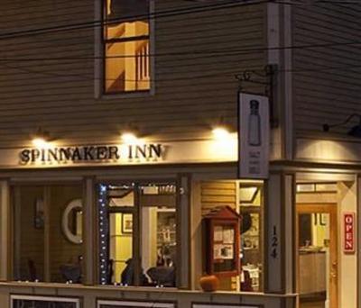 фото отеля Spinnaker Inn