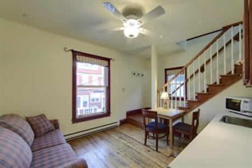 фото отеля Spinnaker Inn