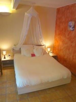 фото отеля Hotel La Demeure De Cupidon Rians (Var)