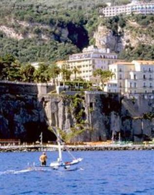 фото отеля Hotel Continental Sorrento