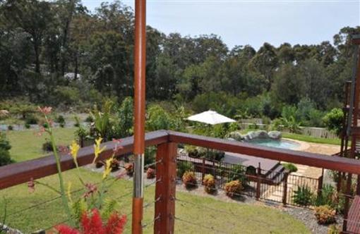 фото отеля Dolphin Cove Bed and Breakfast Tura Beach