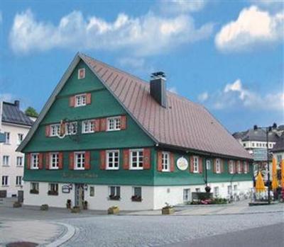 фото отеля Stadthotel Zum Goldenen Hirschen