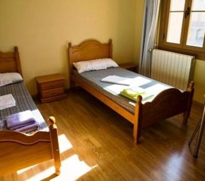 фото отеля Albergue Pirenarium Hotel Sabinanigo
