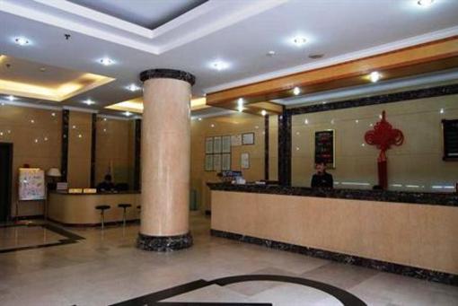 фото отеля Jinfeng Hotel Kunming