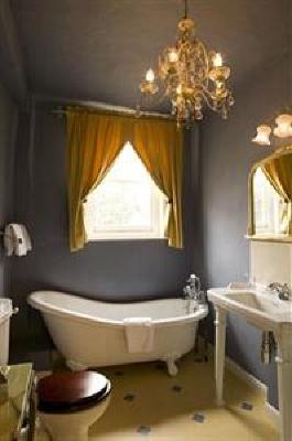 фото отеля Ravenwood Hall Hotel Bury St. Edmunds