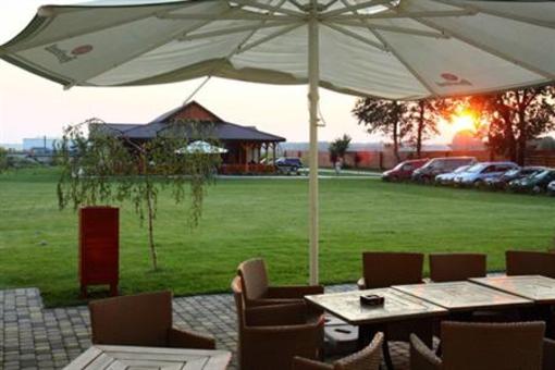 фото отеля Cztery Pory Roku Hotel Glogow Malopolski