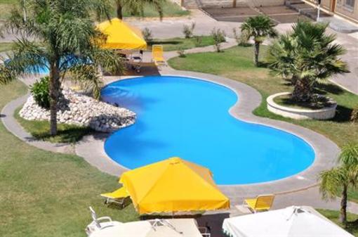 фото отеля Alkristal Hotel-Apart