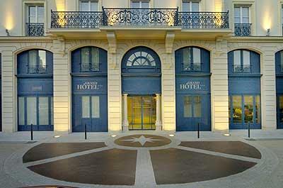 фото отеля Plessis Grand Hotel